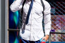 如东泳拆男模(时髦泳拆男模)