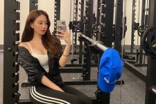 如东我是一名瑜伽锻练外加兼职模特(我是一名瑜伽锻练外加兼职模特小说)