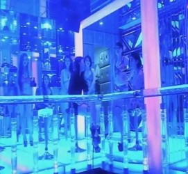 如东上海伴游 [视频]曝伴游行业内幕：白天陪玩晚上陪睡