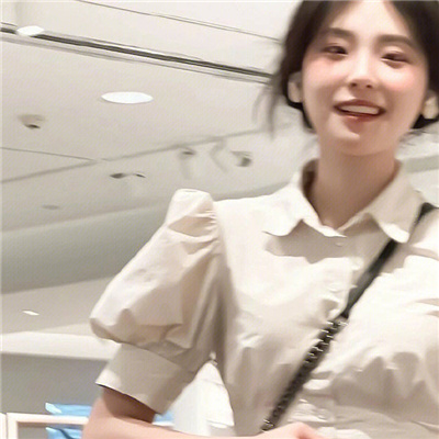 如东高端纯出女孩雇用(高端名媛定造)奢华游艇豪侈生活月入50W
