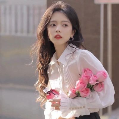 如东想要应聘去伴游公司上班，但是却不晓得该怎么做