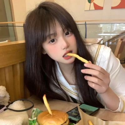 如东伴游女生李欣怡的资料