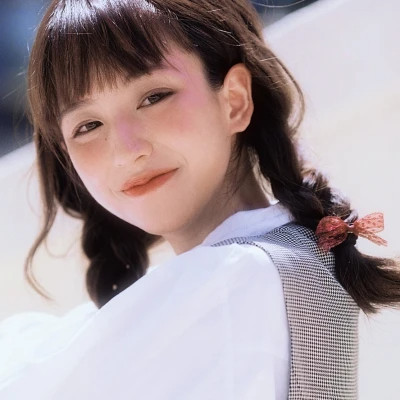 如东伴游女生郑晓晴的资料