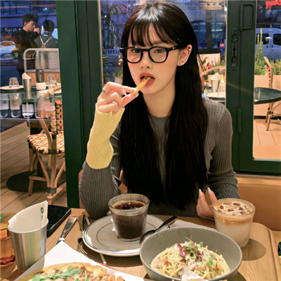 如东伴游女生娄婷的资料