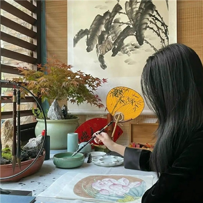 如东伴游女生源又菡的资料