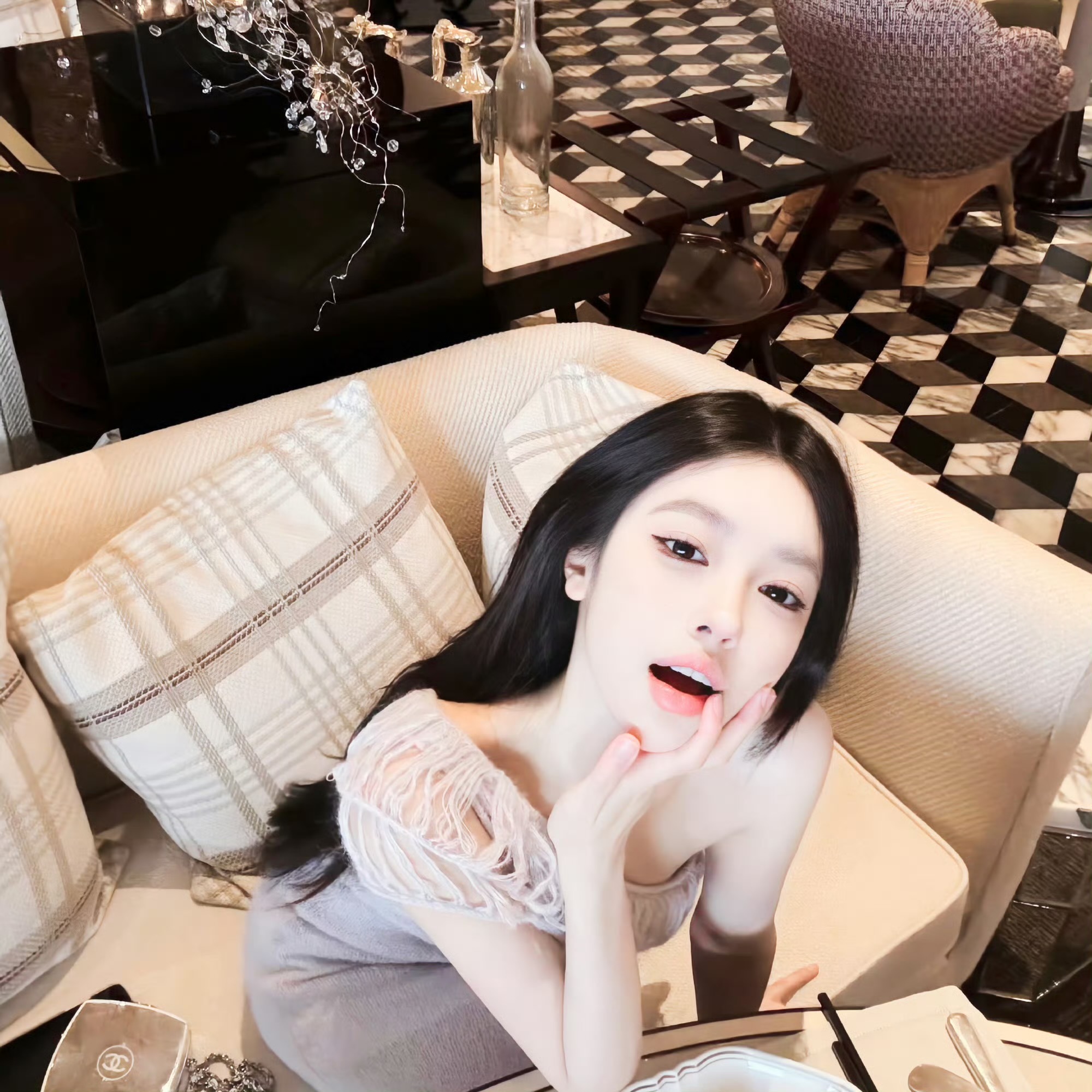 如东伴游女生 | Ursula的资料